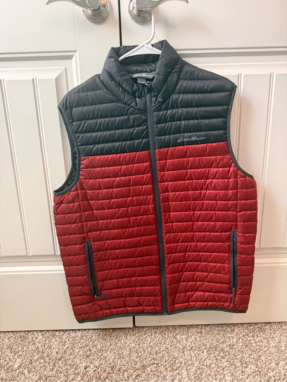 Eddie Bauer Red and Black Quilted Packable Men's Vest